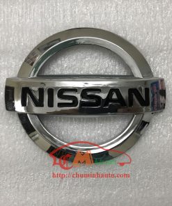 Biểu tượng mặt ca lăng Nissan Sunny (2013 - 2019): 848903AW0A